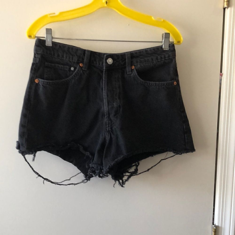 & Denim High Waisted Shorts Size 8 GUC Black